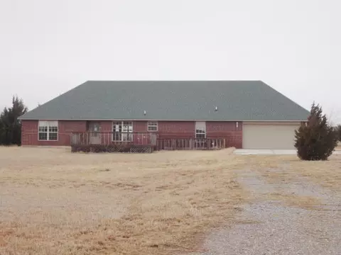 980 Sunflower Dr, Tuttle, OK 73089 photo 1