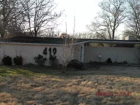 419 E 19th St, Okmulgee, OK 74447 photo 1