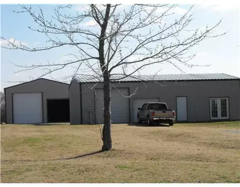 3975 Browne Ave, Guthrie, OK 73044 photo 2