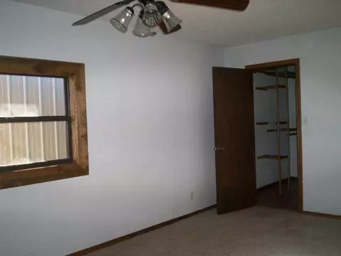 415 Mohawk Trl, Burns Flat, OK 73624 photo 7