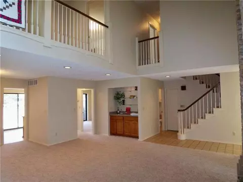 6 Windbrook Sq, Norman, OK 73072 photo 3