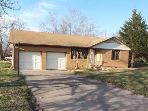 403 Elm St, Noble, OK 73068 photo 1