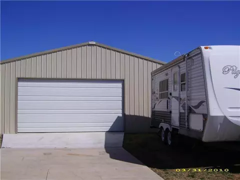 1806 Riviera Dr, Tuttle, OK 73089 photo 2