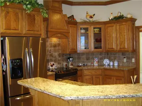 1806 Riviera Dr, Tuttle, OK 73089 photo 4