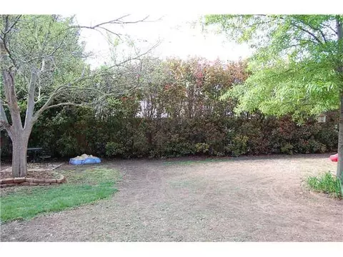 5000 Deerhurst, Norman, OK 73072 photo 2