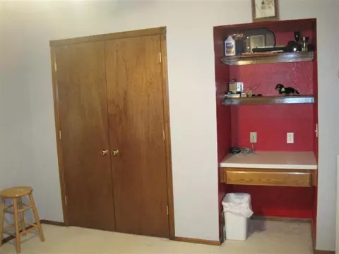 31545 Redskin Rd, Mcloud, OK 74851 photo 9