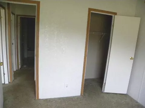 29240 Memorial Rd, Mcloud, OK 74851 photo 6