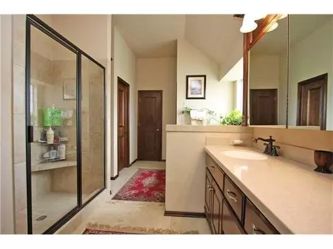 4607 Pikeys Trl, Tuttle, OK 73089 photo 10