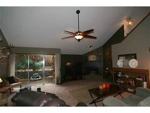 407 Timberwind Rd, Edmond, OK 73034 photo 2