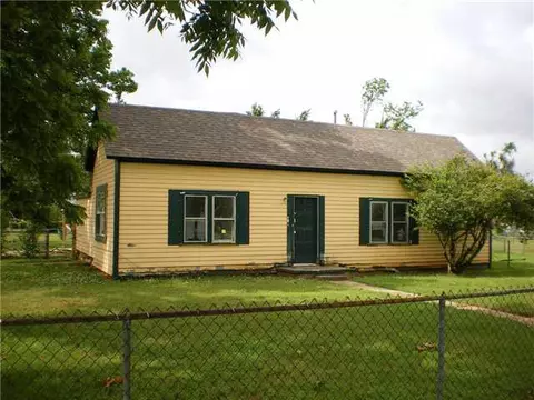 702 W Apache St, Purcell, OK 73080 photo 1