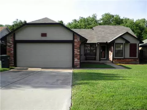 2017 Foxfire Rd, Edmond, OK 73003 photo 1