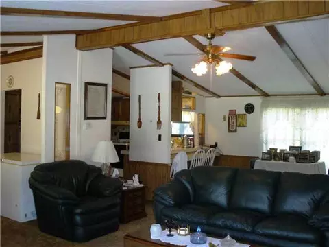 13225 N Lakeroad Dr, Mcloud, OK 74851 photo 5