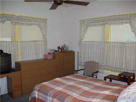 1005 S 9th St, Chickasha, OK 73018 photo 8