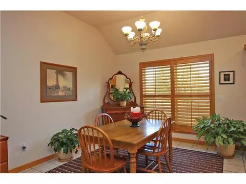 209 Scottie Dr, Tuttle, OK 73089 photo 3