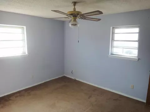 300 Beacon Ave, Norman, OK 73071 photo 6