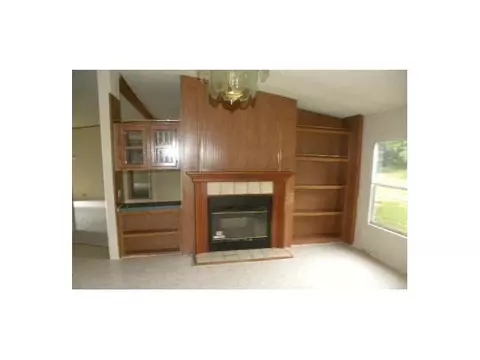 10233 E Franklin Rd, Norman, OK 73026 photo 2