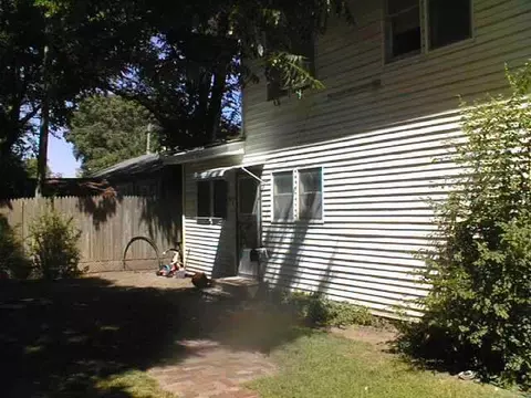 109 E Duffy, Norman, OK 73069 photo 2