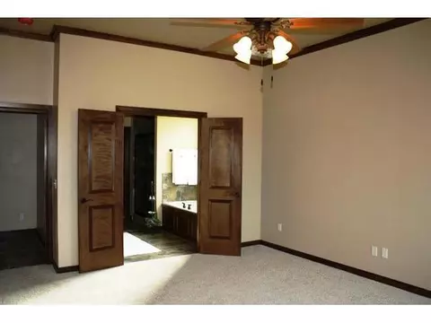 501 War Eagle, Yukon, OK 73099 photo 18