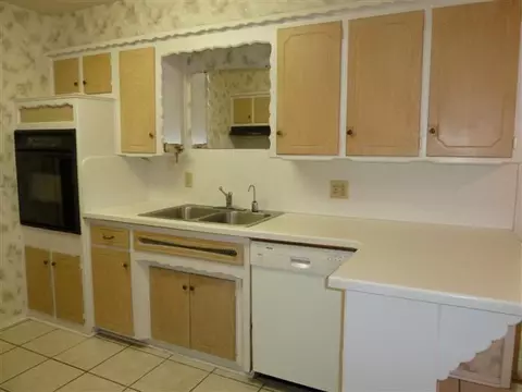 3725 N Eagle Ln, Bethany, OK 73008 photo 4