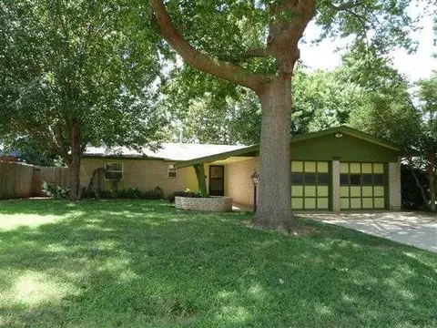 3725 N Eagle Ln, Bethany, OK 73008 photo 1