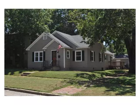601 E Warner Ave, Guthrie, OK 73044 photo 1