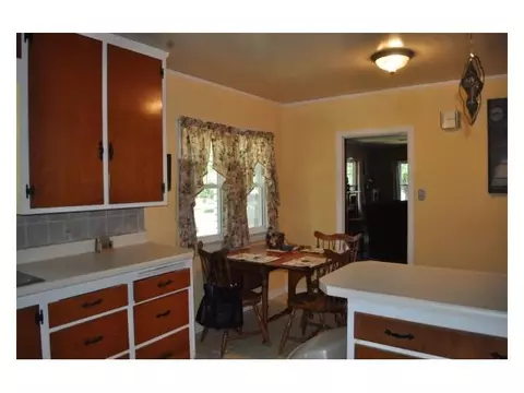 601 E Warner Ave, Guthrie, OK 73044 photo 2