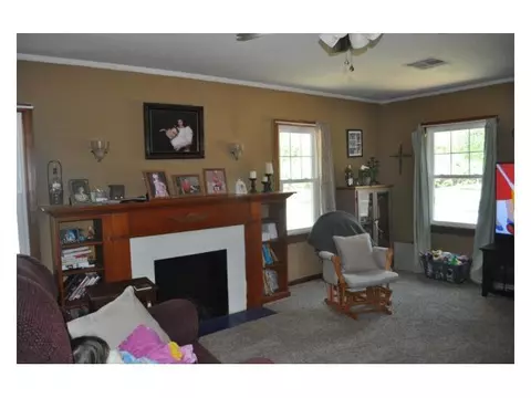 601 E Warner Ave, Guthrie, OK 73044 photo 9