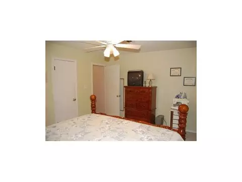 940 Sequoyah Trl, Norman, OK 73071 photo 10