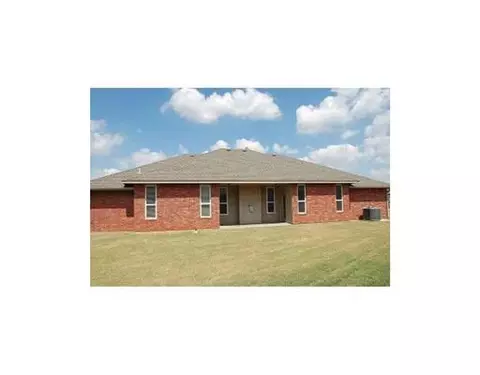 Undisclosed, Moore, OK 73160 photo 2