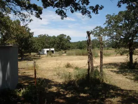 357100 S 1040 Rd, Prague, OK 74864 photo 4