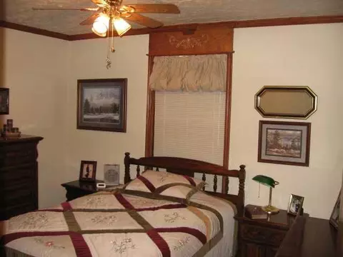 105 Terry Ln, Mcloud, OK 74851 photo 6