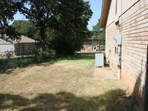 3305 E Noble Dr, Edmond, OK 73034 photo 16