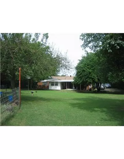 600 Bluestem, Norman, OK 73069 photo 2
