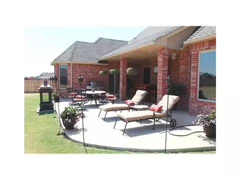 4300 Ruby Ave, Yukon, OK 73099 photo 4