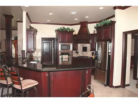 4300 Ruby Ave, Yukon, OK 73099 photo 2