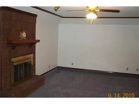 Undisclosed, Moore, OK 73160 photo 3