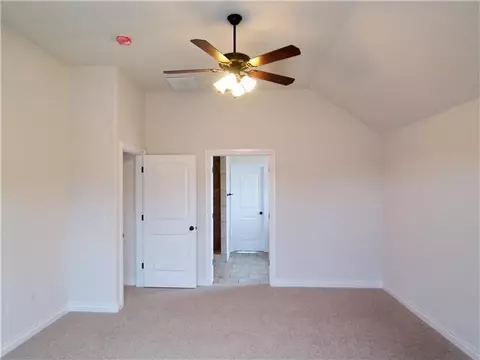 204 Summit Crest Ln, Norman, OK 73071 photo 9