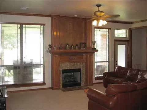 910 S Sara Rd, Tuttle, OK 73089 photo 6