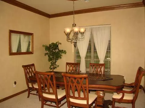 1611 Excaliber, Tuttle, OK 73089 photo 4