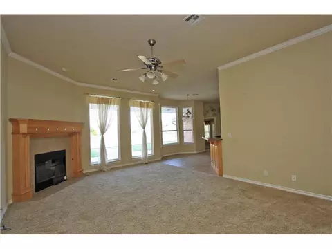 1802 Riviera, Tuttle, OK 73089 photo 4