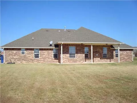 4204 Frontier Ln, Tuttle, OK 73089 photo 3