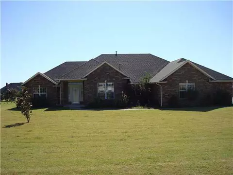 4204 Frontier Ln, Tuttle, OK 73089 photo 1