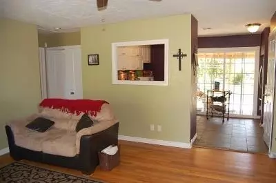 206 E Vida Way, Norman, OK 73069 photo 4