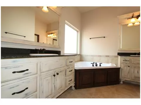 1109 Ryan Rd, Moore, OK 73160 photo 12