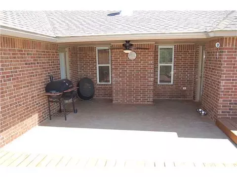 6913 Lewis Ln, Tuttle, OK 73089 photo 17