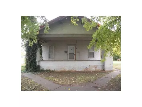 520 N Noble Ave, Watonga, OK 73772 photo 1