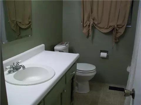 236 E 29, Edmond, OK 73013 photo 11