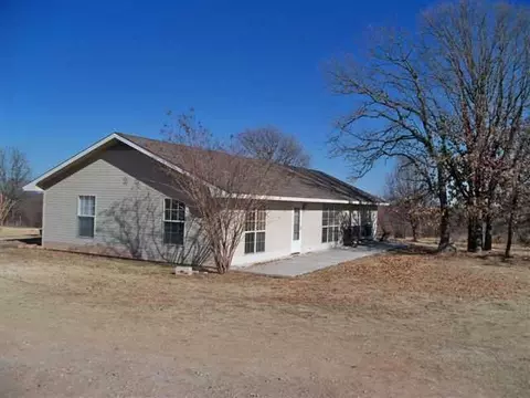 11421 E Post Oak Rd, Noble, OK 73068 photo 1