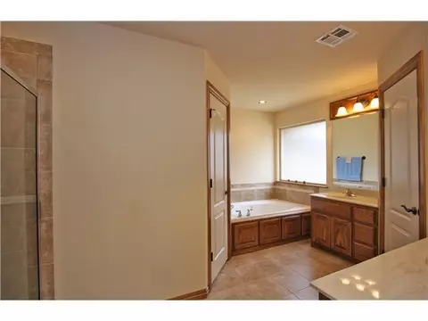 2411 County Road 1197, Tuttle, OK 73089 photo 12
