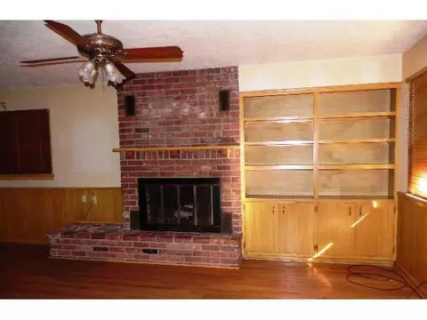 620 N 16th St, Frederick, OK 73542 photo 3